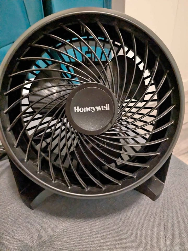 Table Fan