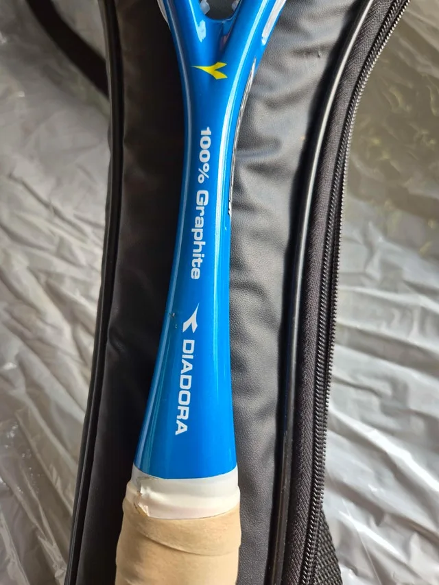 Diadora 100% Graphite Squash Racket w/ Case