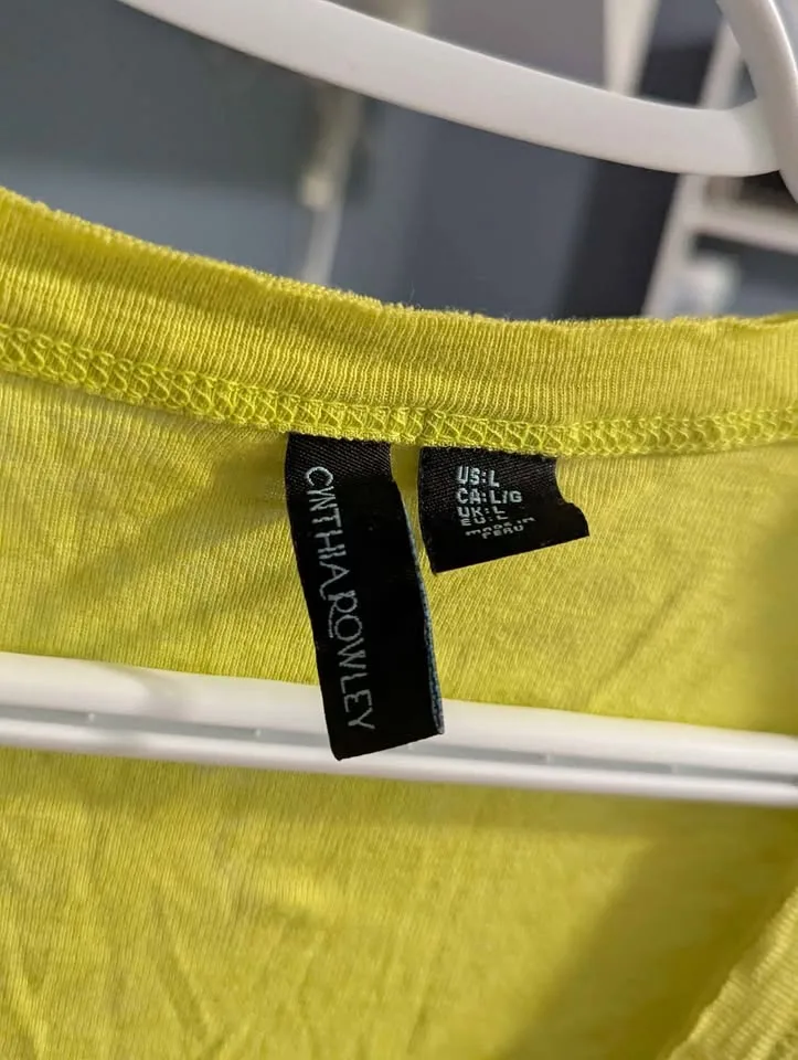 Cynthia Rowley, ladies lime green T size L, Waterdown image indicator(3)