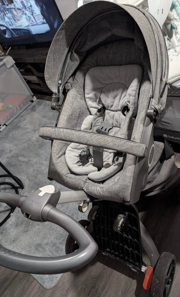 Stroller - photo 2