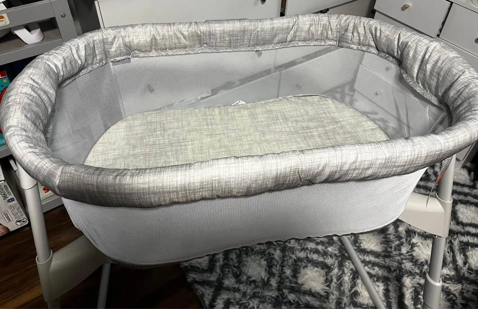 HALO Bassinet for sale - photo 2