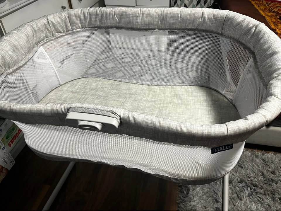 HALO Bassinet for sale - photo 4