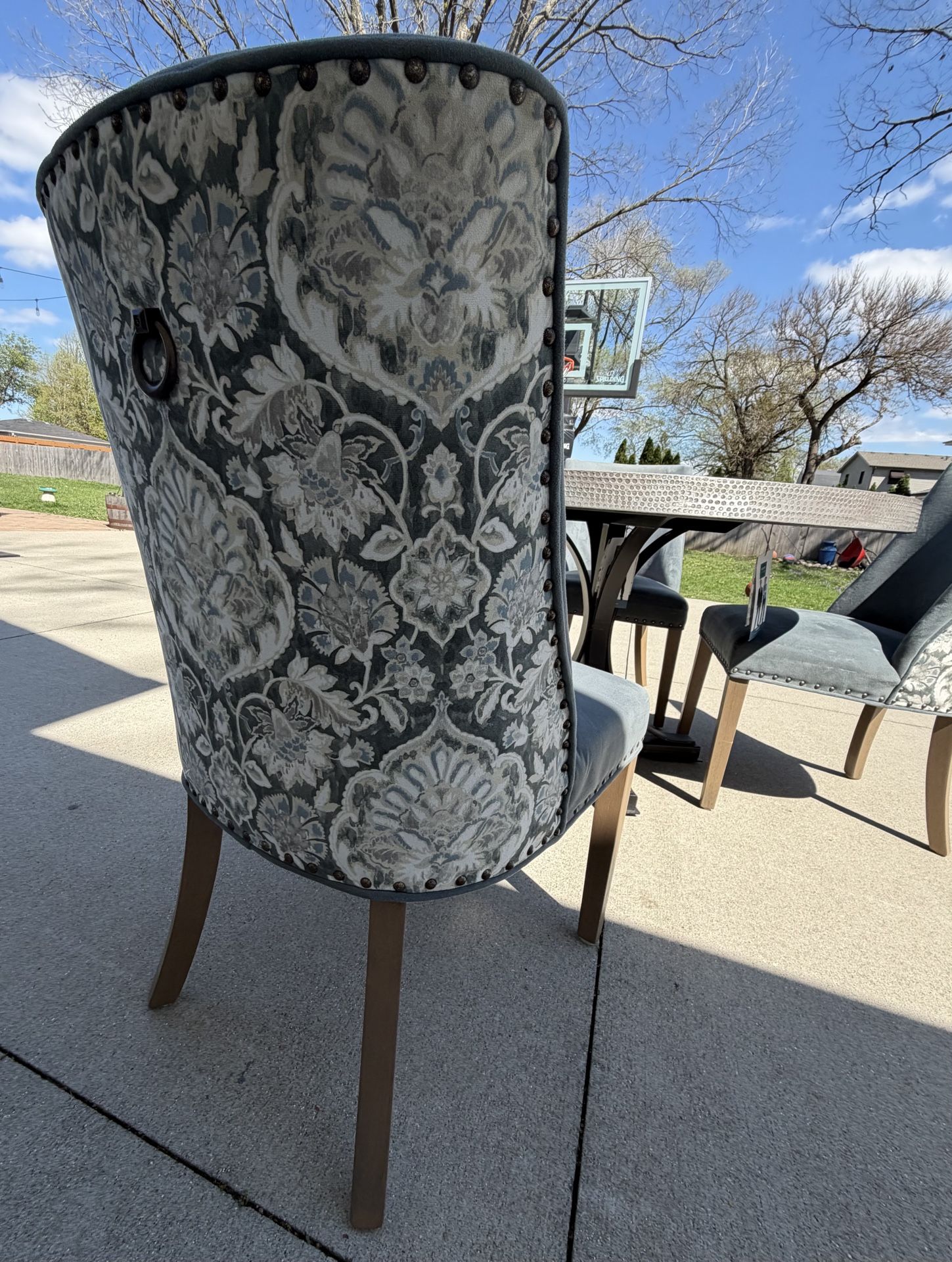 REDUCED 4 Dining Room Chairs Blue/Grey Paisley $100 - photo 4