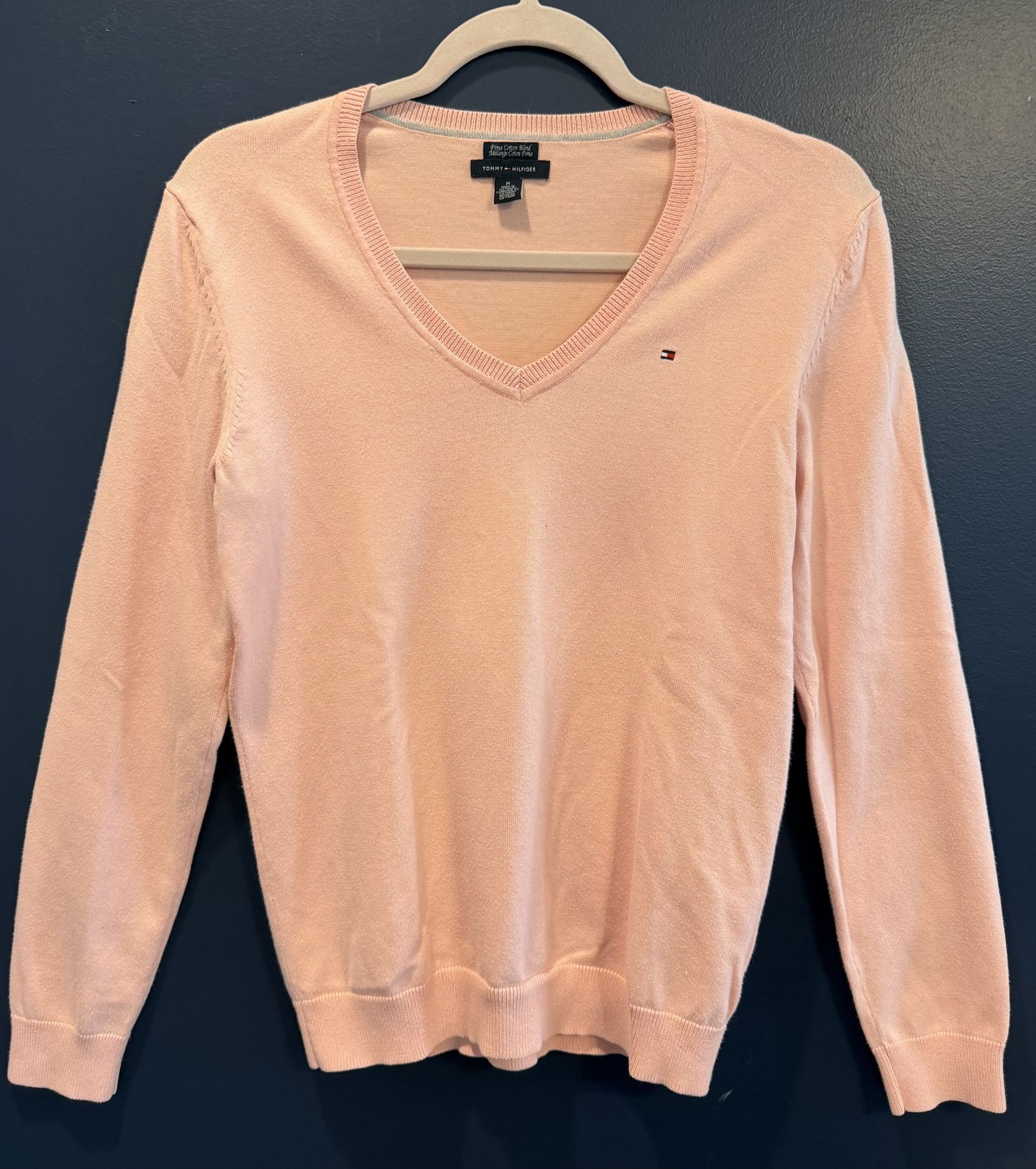 Women’s Size Medium Pink Lightweight V-neck Sweater $12