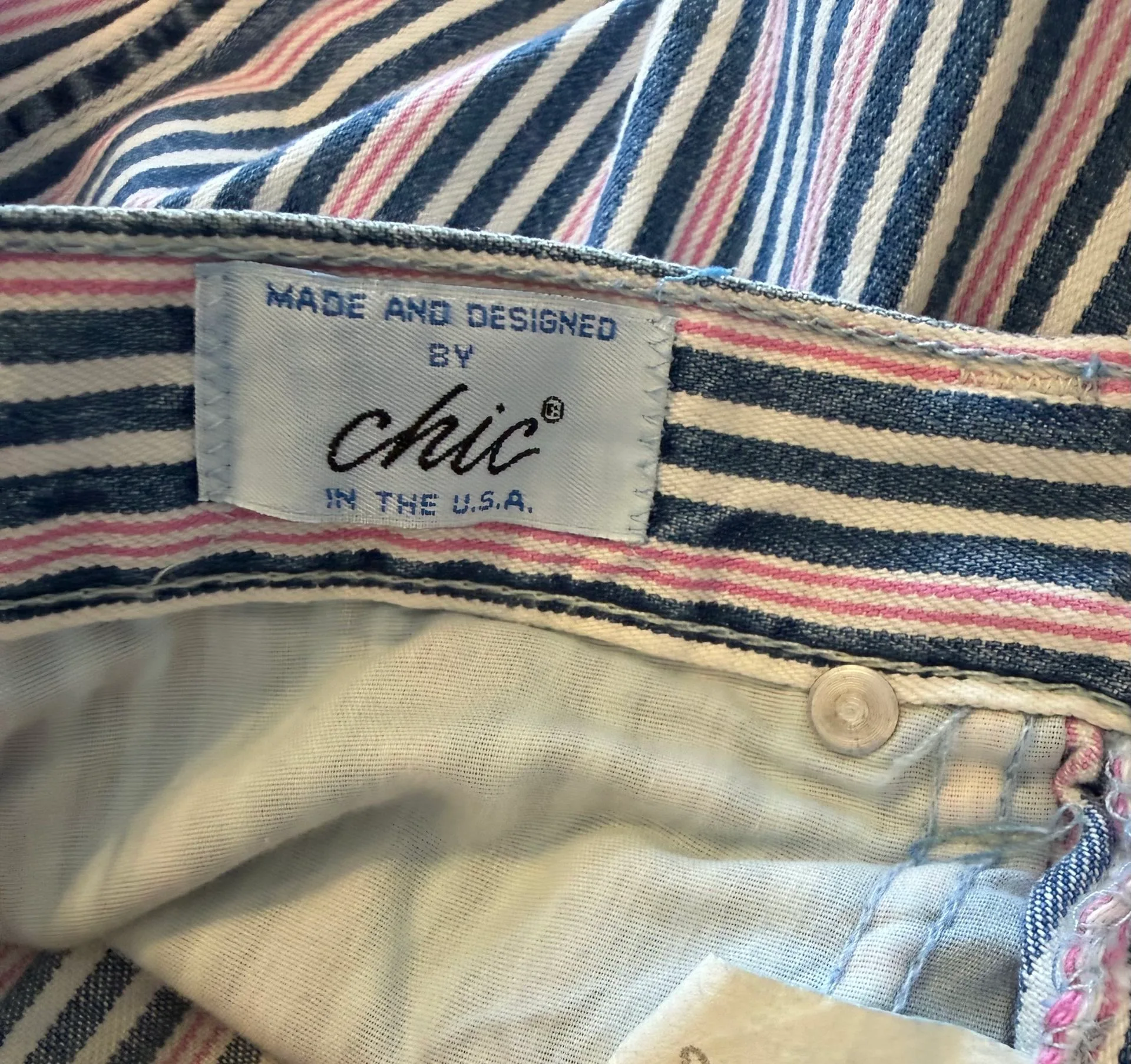Women's Size 12 High Rise 90's Chic Mom Jeans - photo 3