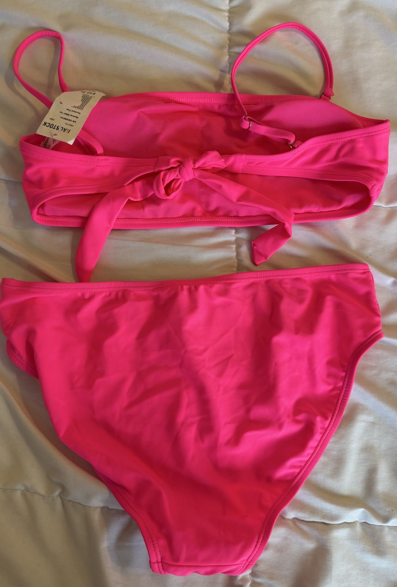 NWT Women’s Pink Bikini Swim Suit Size Medium $15 - photo 2