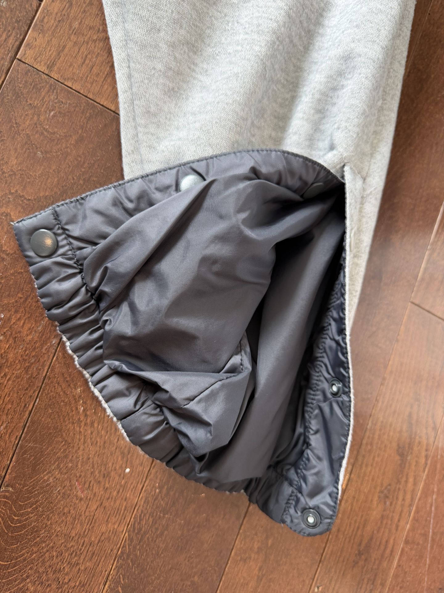 Men's Size 2XL Reversible Sweatpants $10 - photo 3