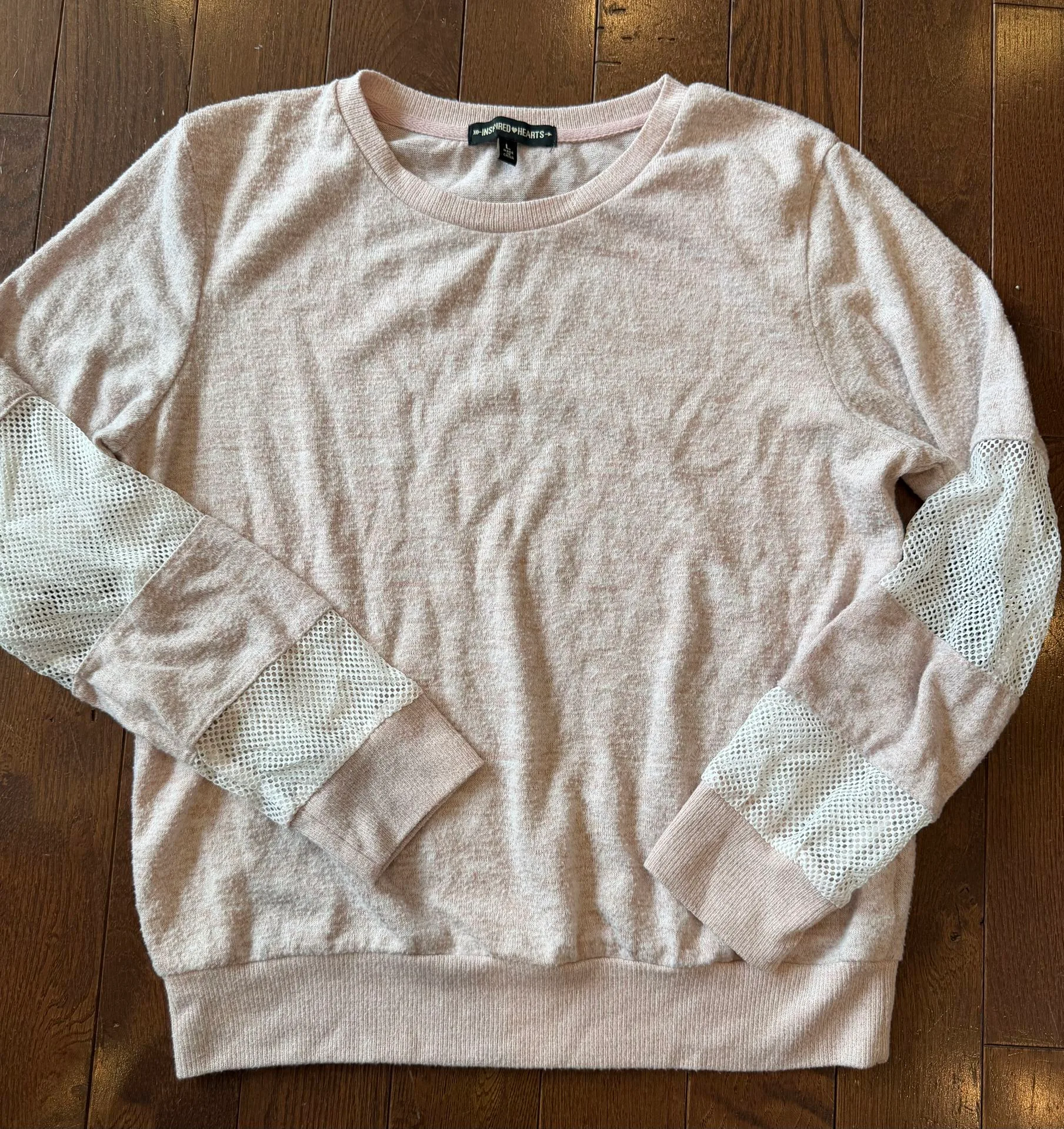 Juniors Size Large light pink crew neck long Sleeve $8