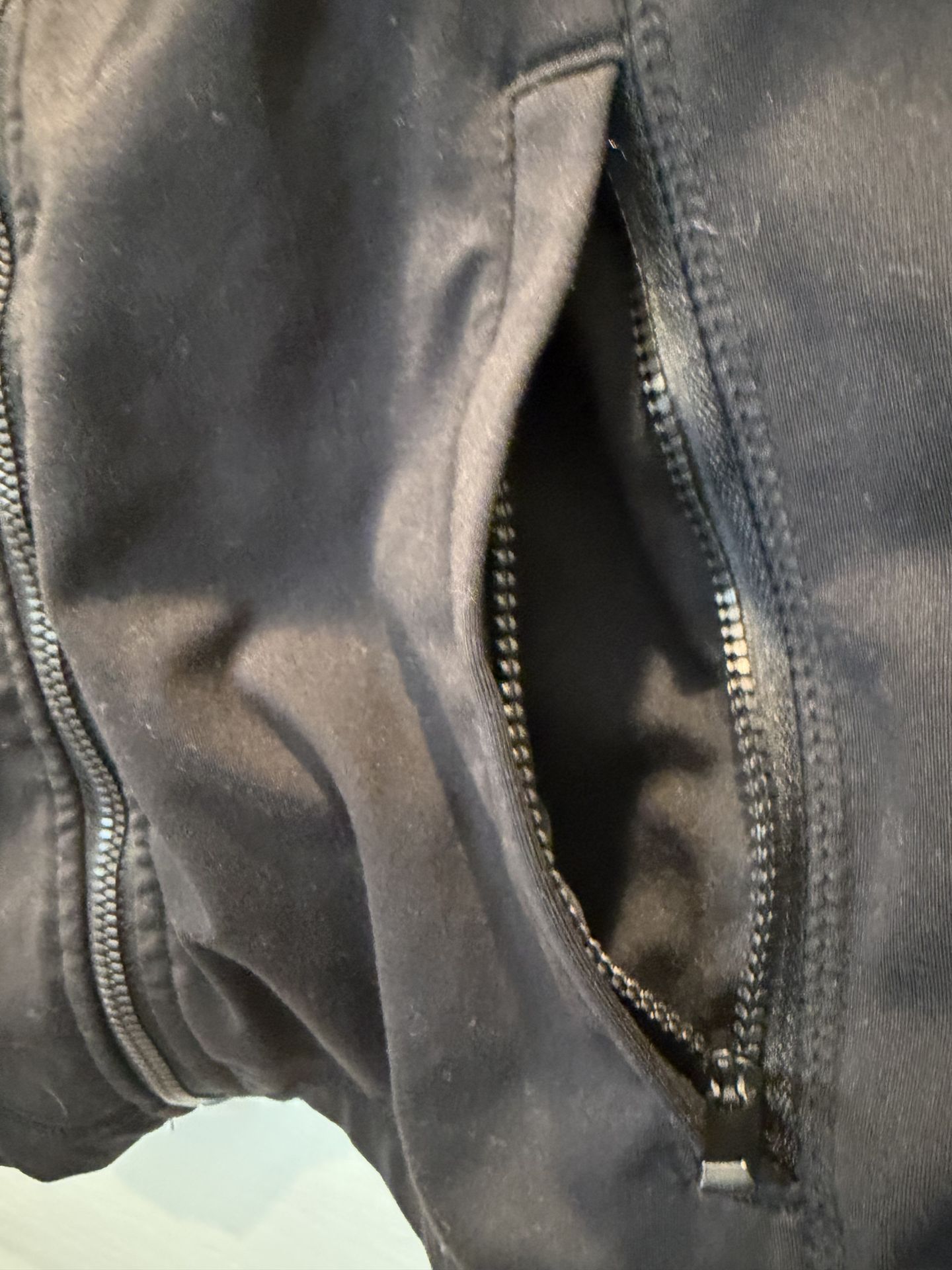 Women's Small Black Athletic Zip Up Jacket w/ Ruching $10 - photo 4