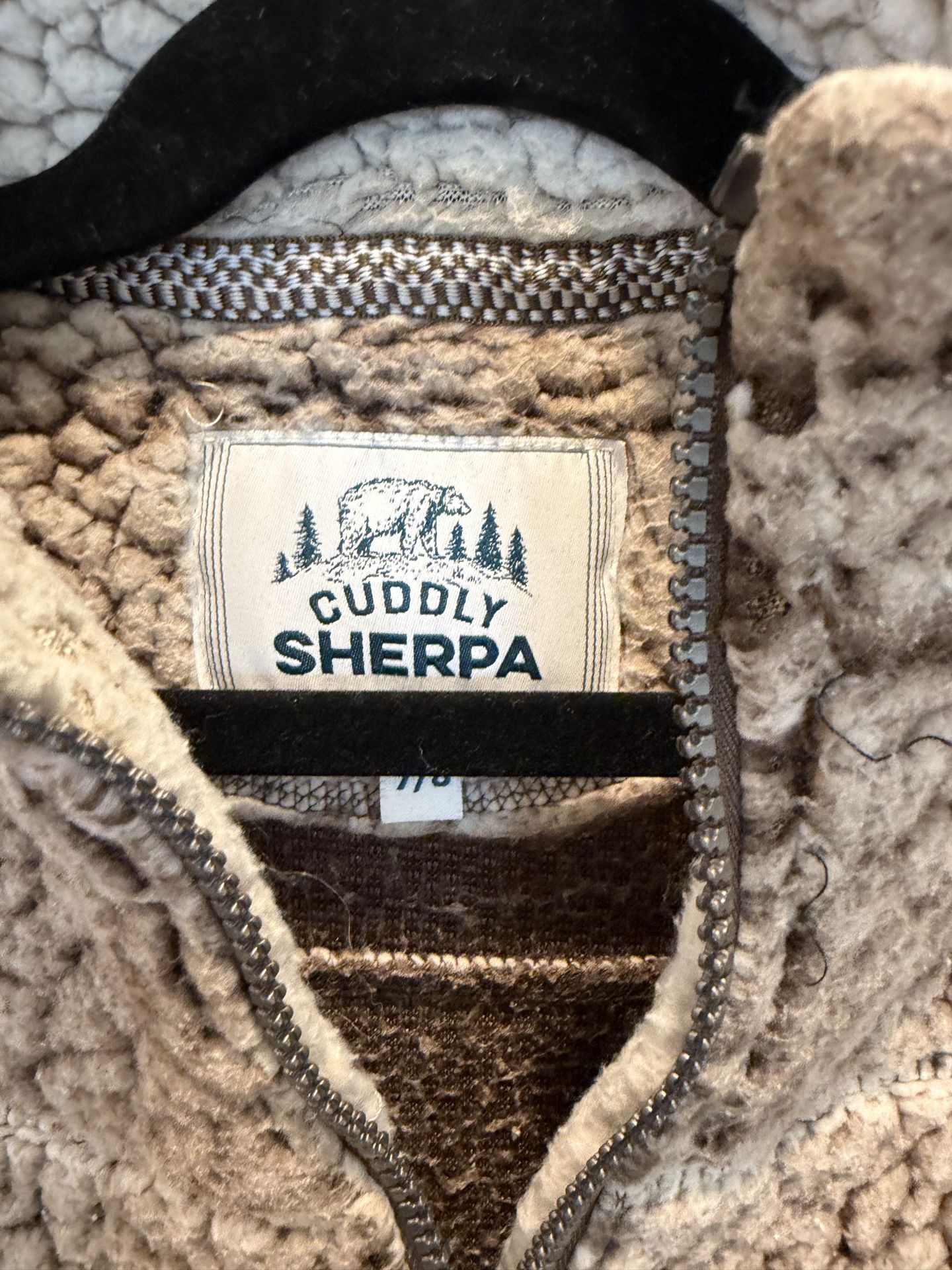 Like New Little Boys Size 7/8 Sherpa Pullover $8 - photo 4