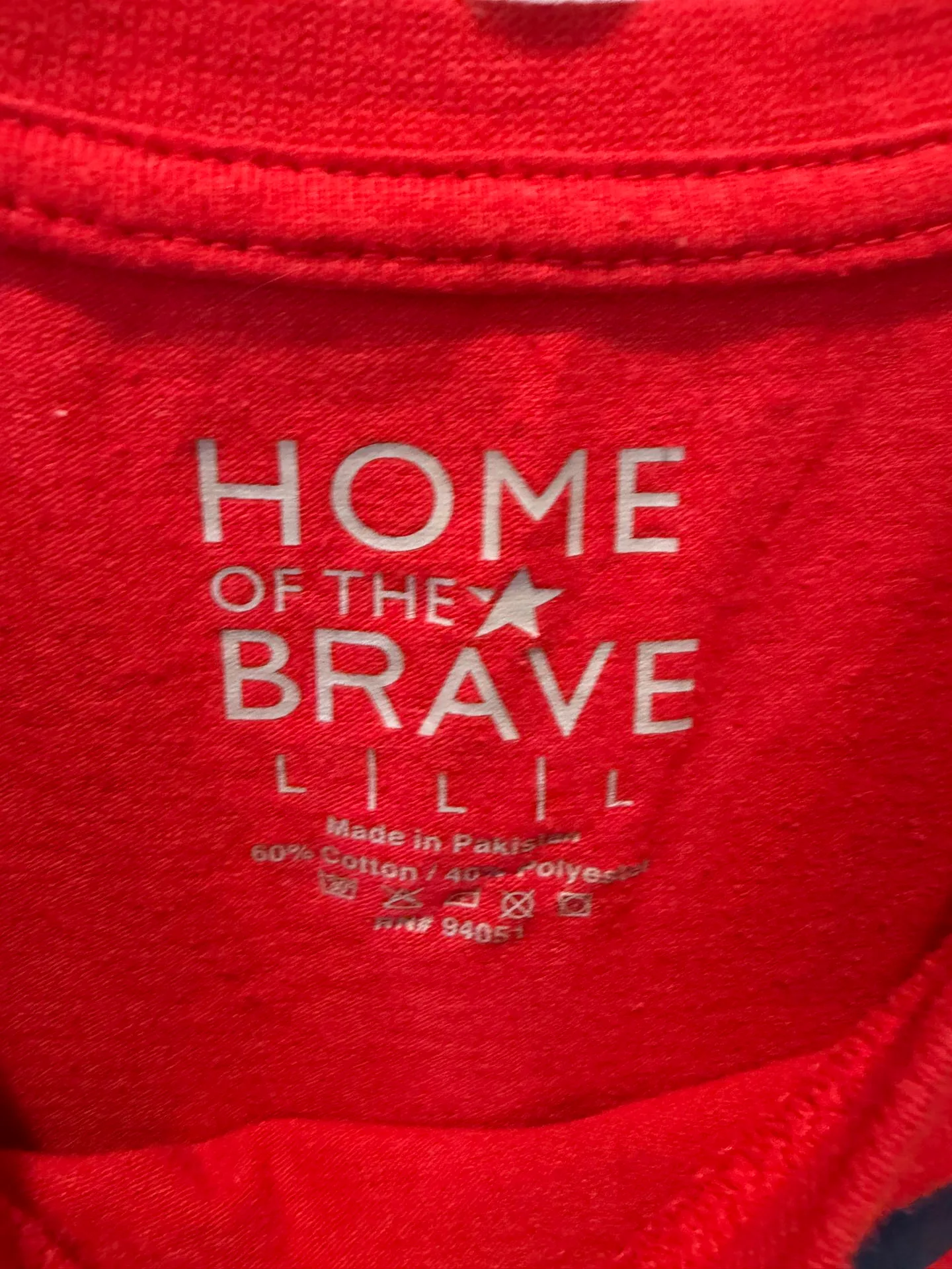 Like New Men's Large USA T-Shirt $10 Home of the Brave - photo 2
