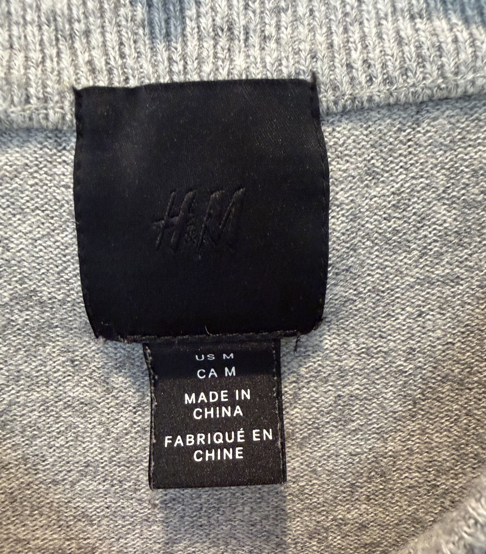Like New Men’s Medium Grey H&M Sweater $8 - photo 2