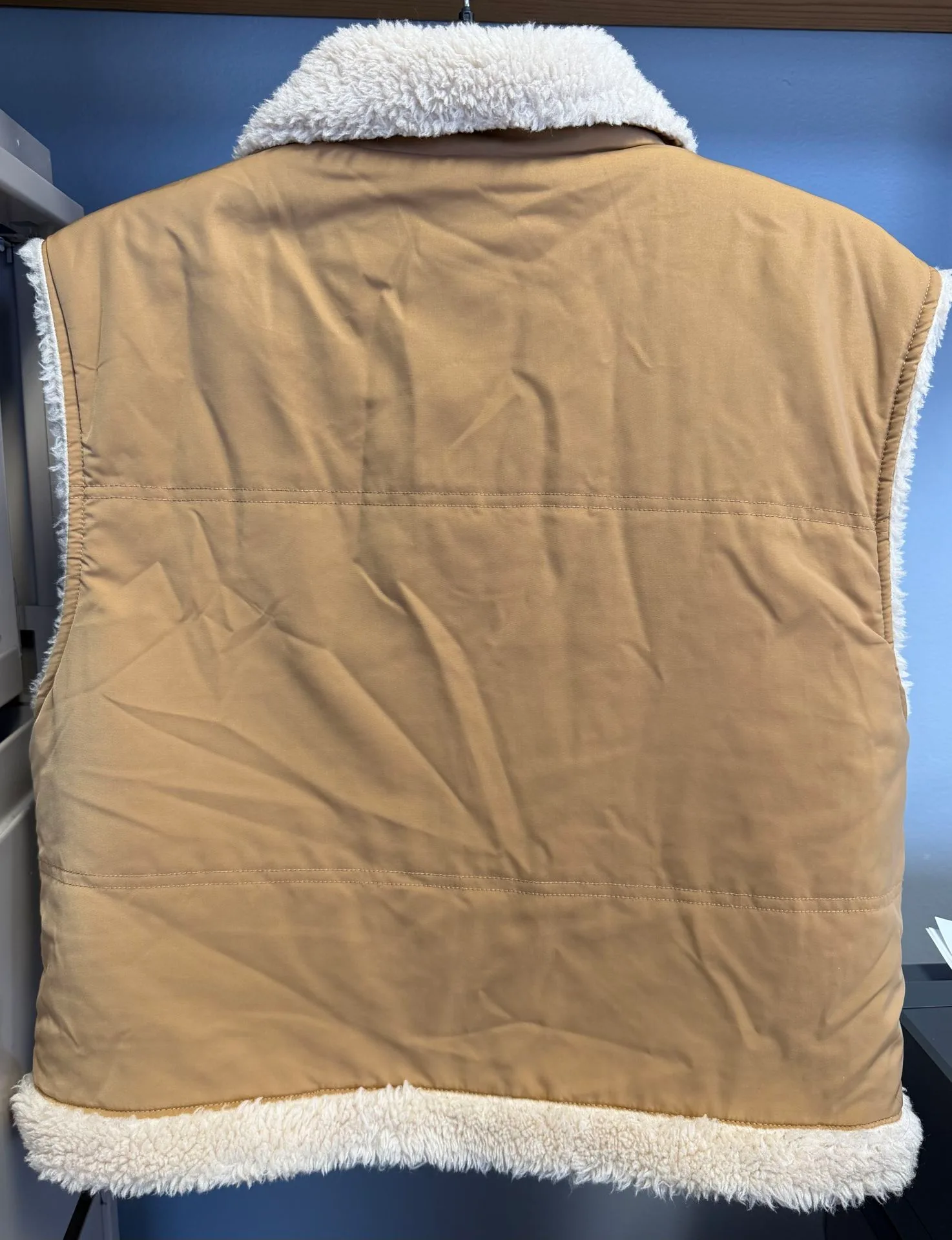 Elodie Retro Faux Shearling Lined Camel Vest XS $35 - photo 4