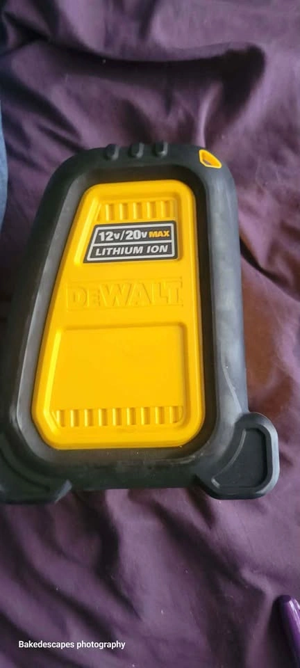 Dewalt Jobsite Radio - photo 2