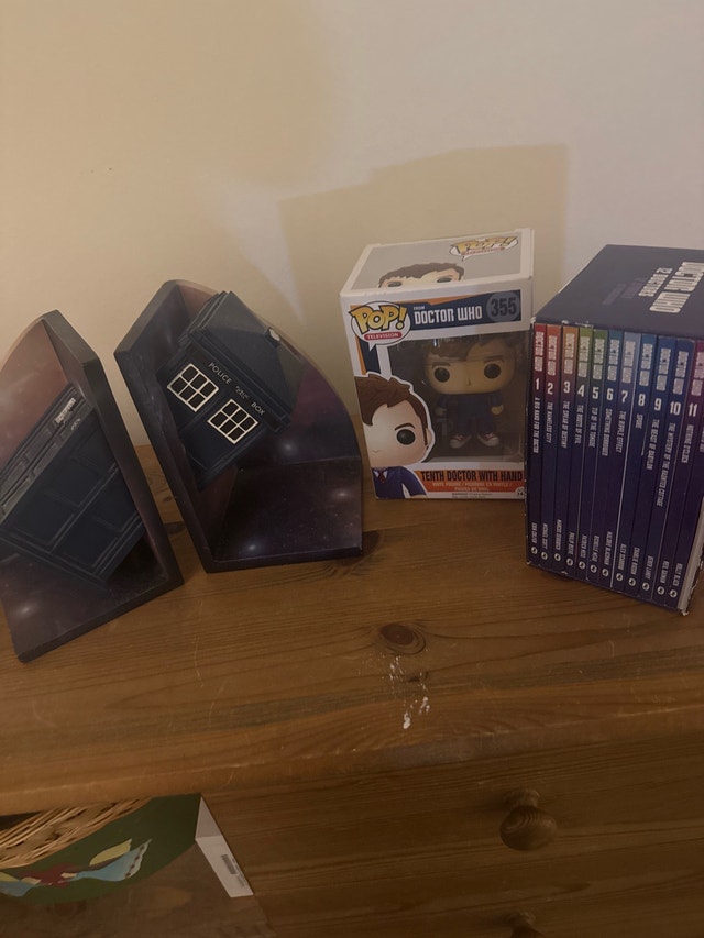 Dr Who Collection: Bookends, Pop Figurine, Books