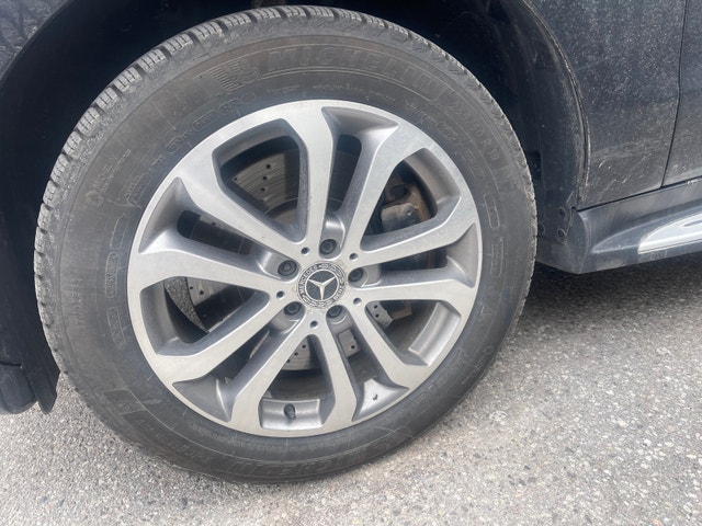 Michelin X-Ice Snow Tires - 255/50R19 - Used 2 Seasons