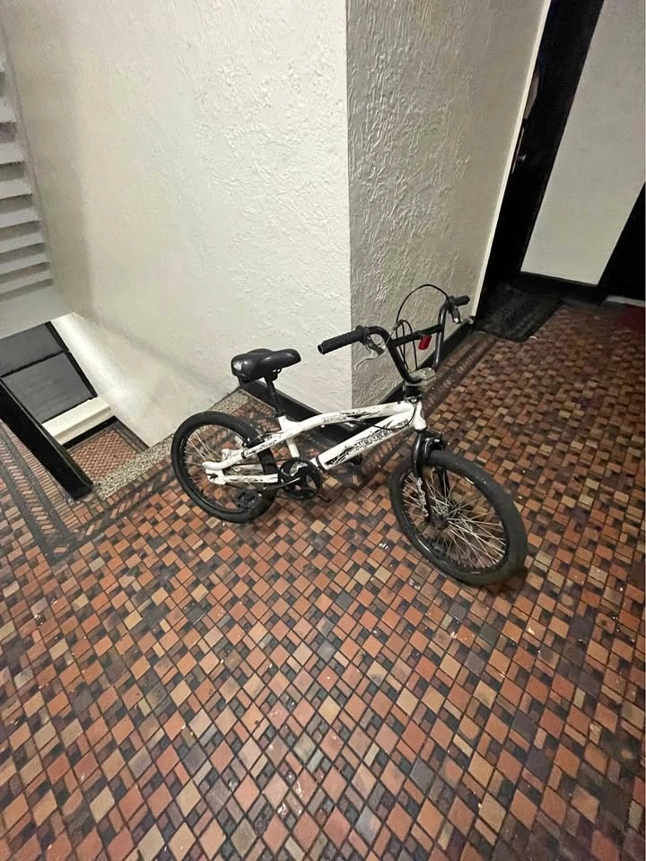 Mongoose Bionic BMX Bike