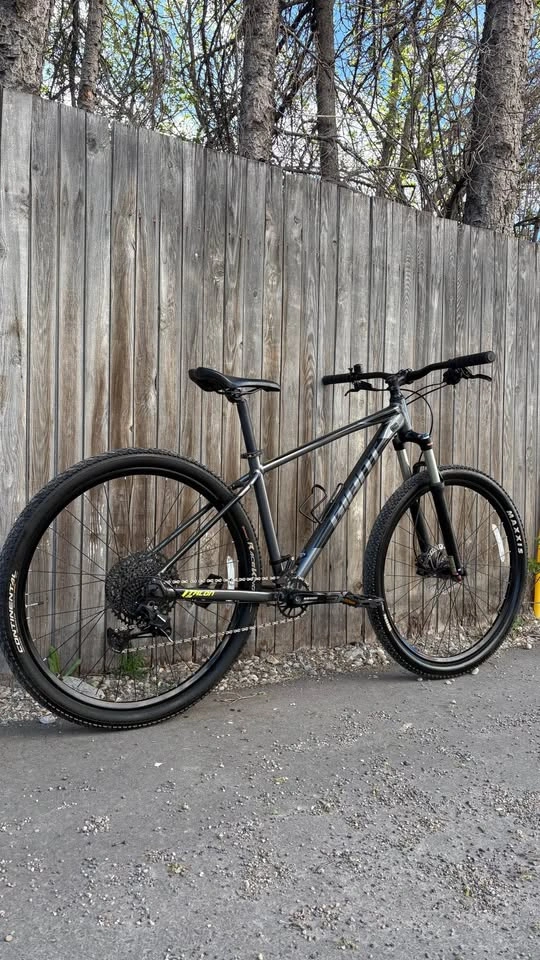 Giant Talon 1 2020 Mountain Bike - Medium Frame - photo 4