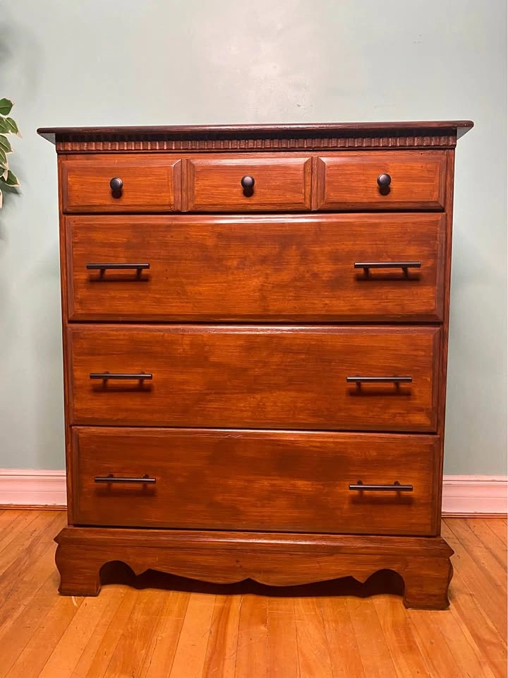 FREE DELIVERY: Maple Dresser $280 (HRM)