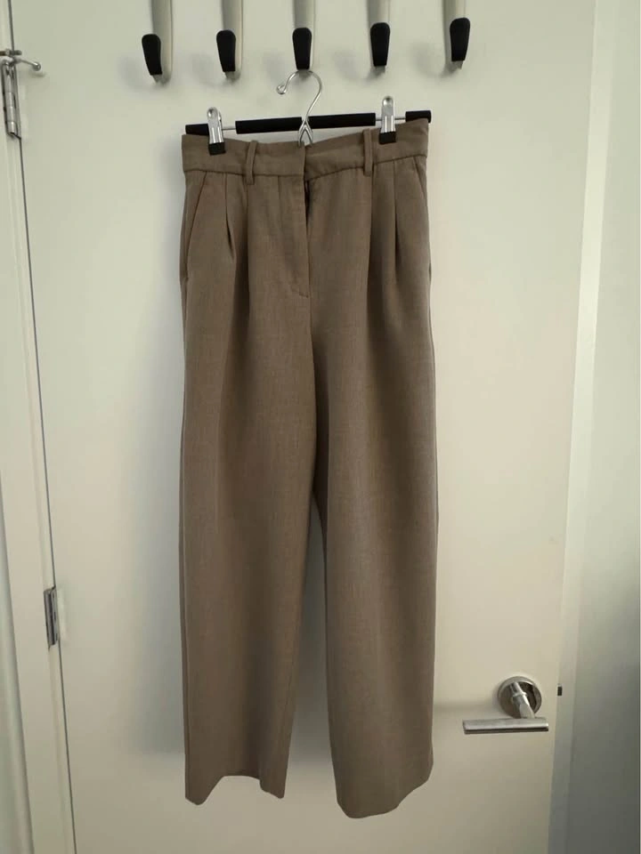 Aritzia Wilfred Carrot Pants Size 4 - photo 2
