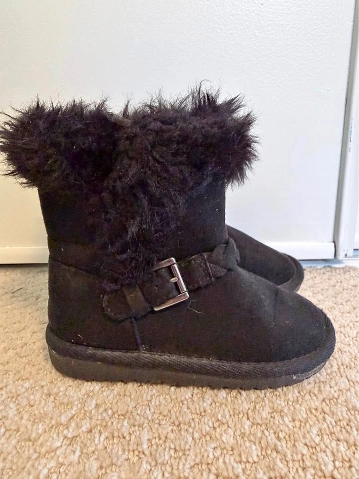 Black Boots