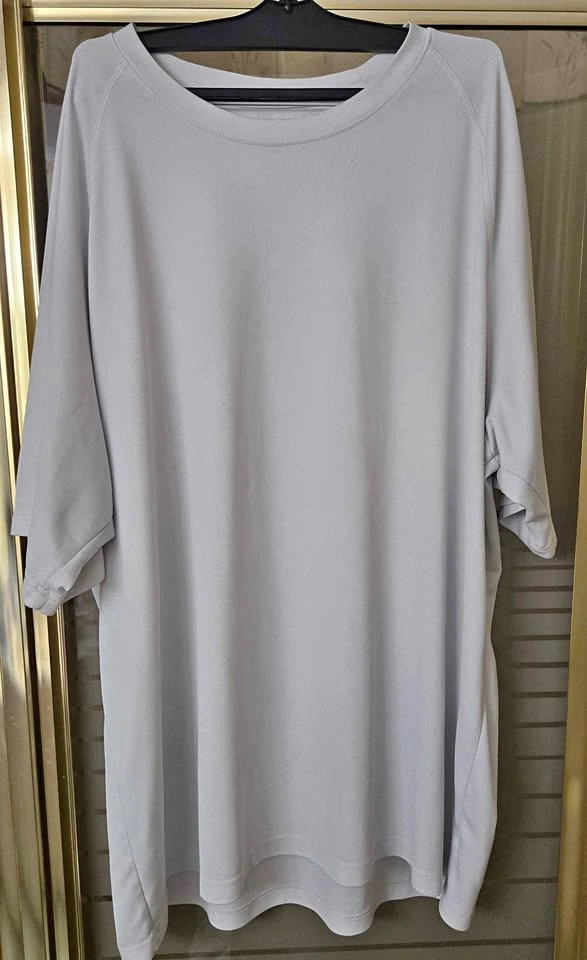 Men's Crew neck white TEE. BCG brand. 3XL / XXXL.