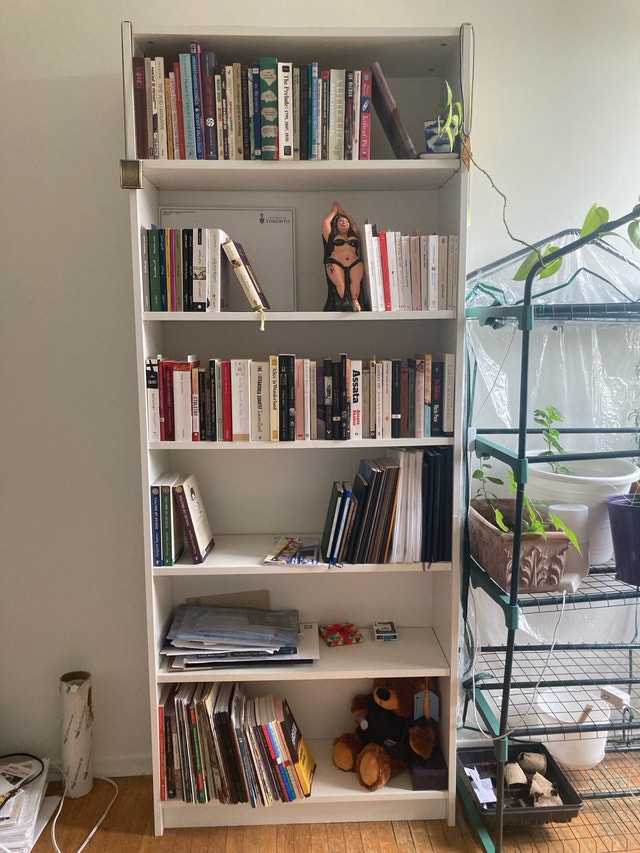 White Bookcase from IKEA - photo 2
