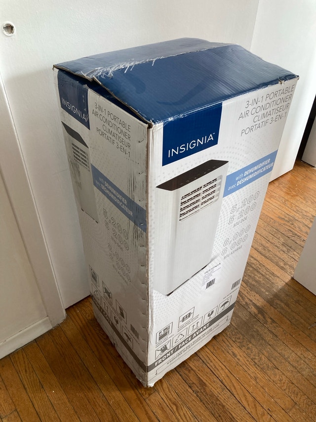 Insignia Air Conditioner - photo 3