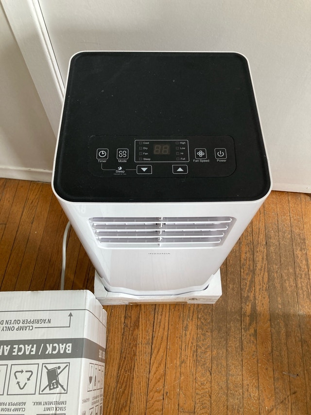 Insignia Air Conditioner - photo 4