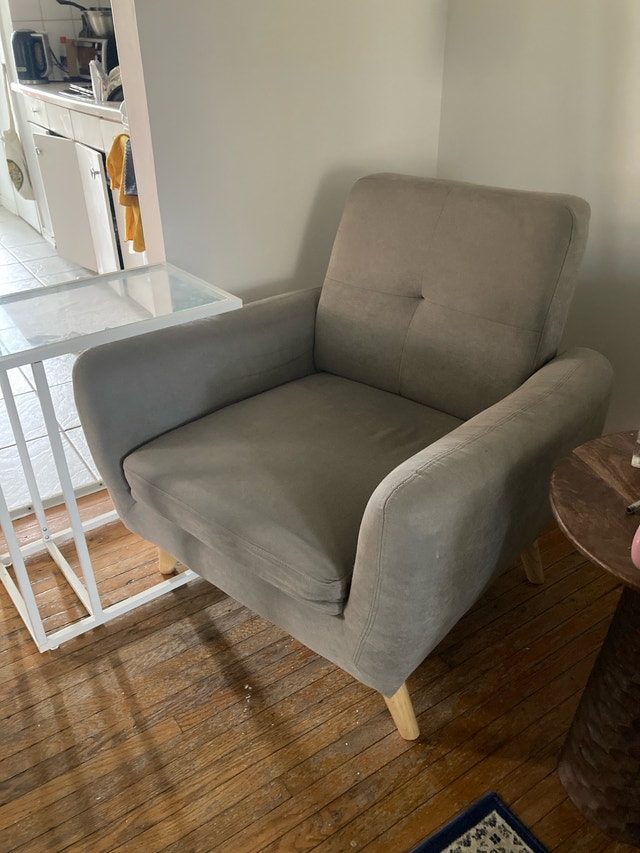 Accent Chair from Structube