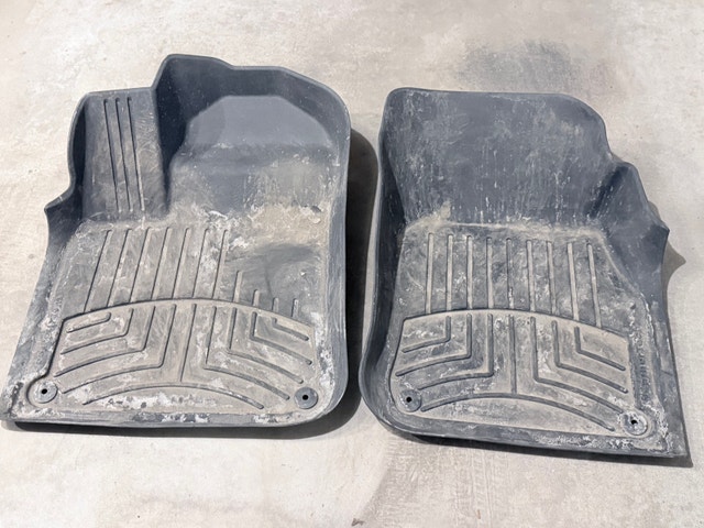 Porsche Cayenne WeatherTech Floor Mats