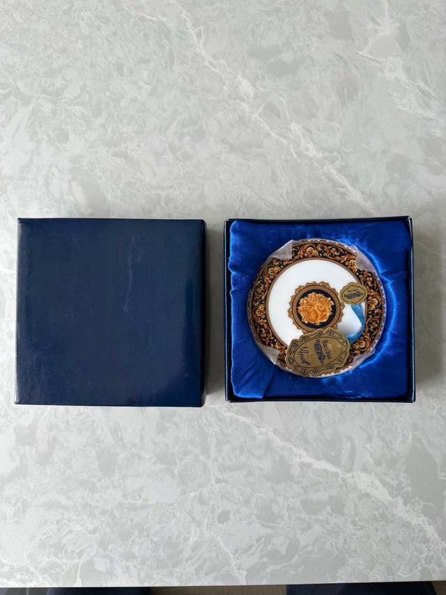 Limoges 24kt Bacchus Milano Porcelain Coasters (Set of 4) - photo 5