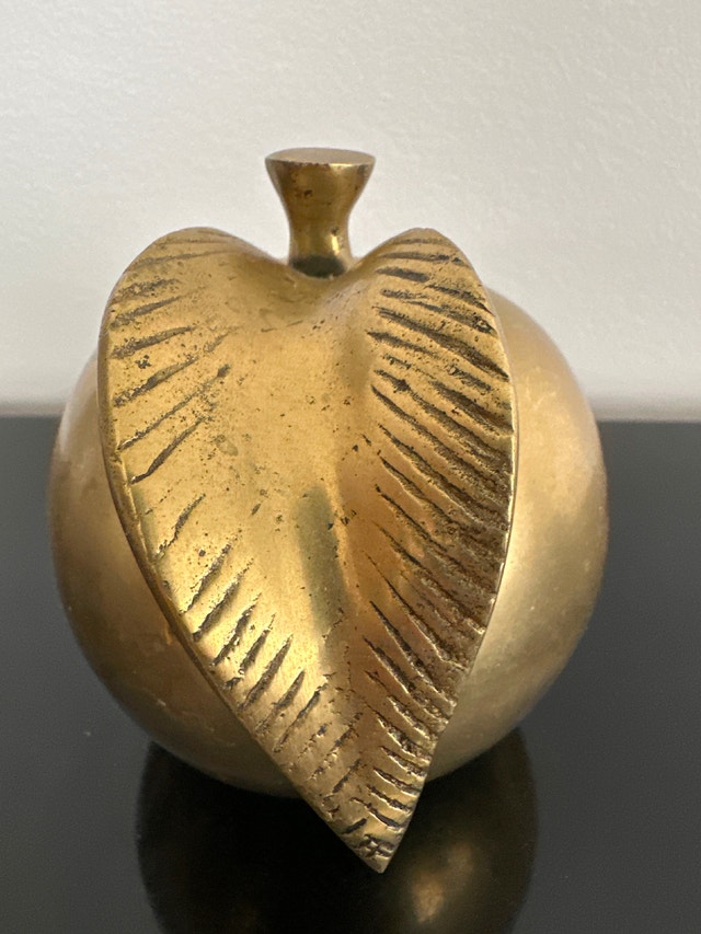 Solid Brass Vintage Apple Sculpture - photo 5