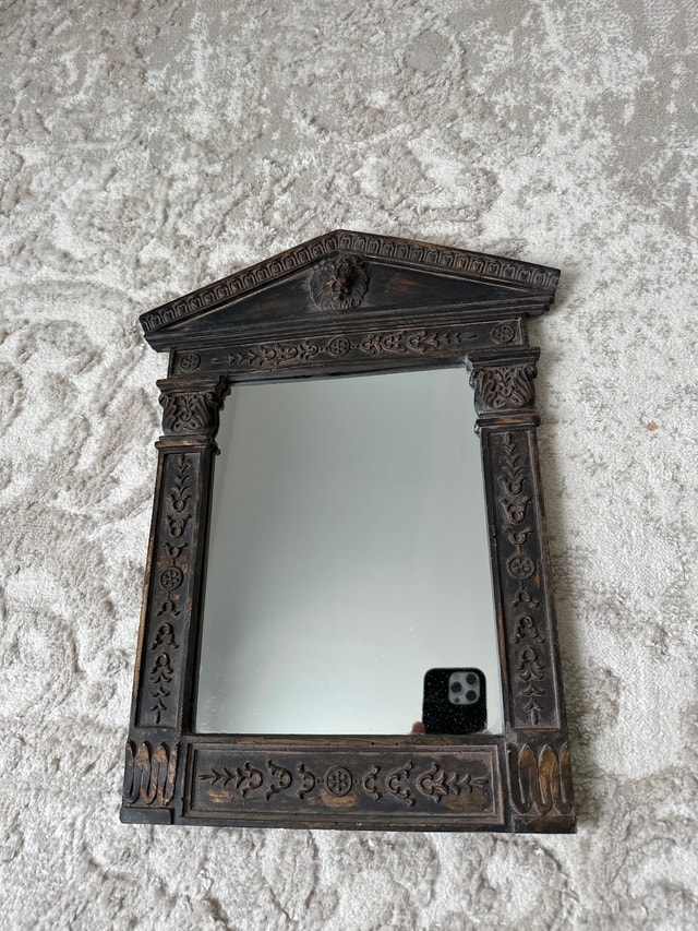 Wall Mirror. Vintage Korean "faux bois" mirror. - photo 2