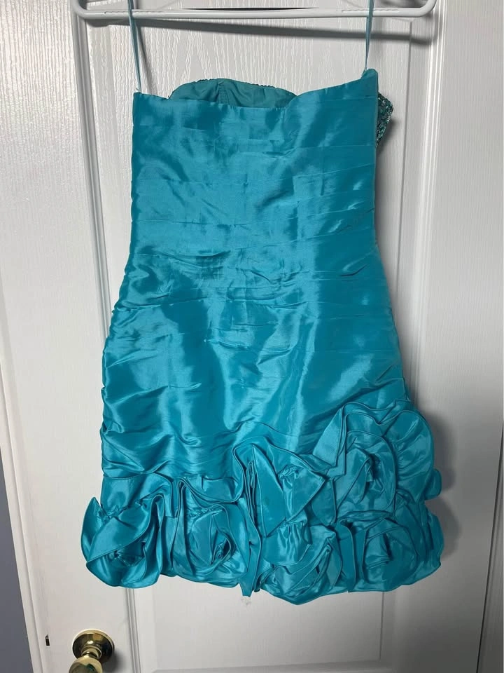Blue Grad Dress - Size 6 - photo 3