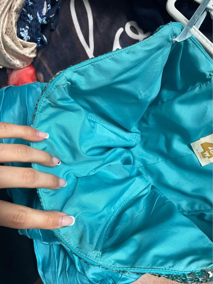 Blue Grad Dress - Size 6 - photo 4