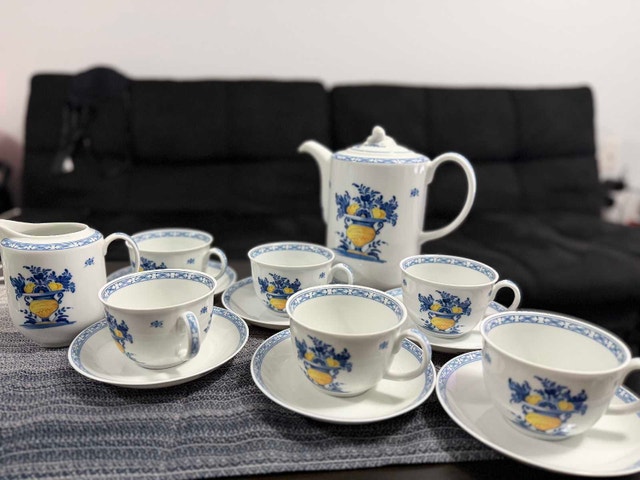 Viana Portugal Tea Set