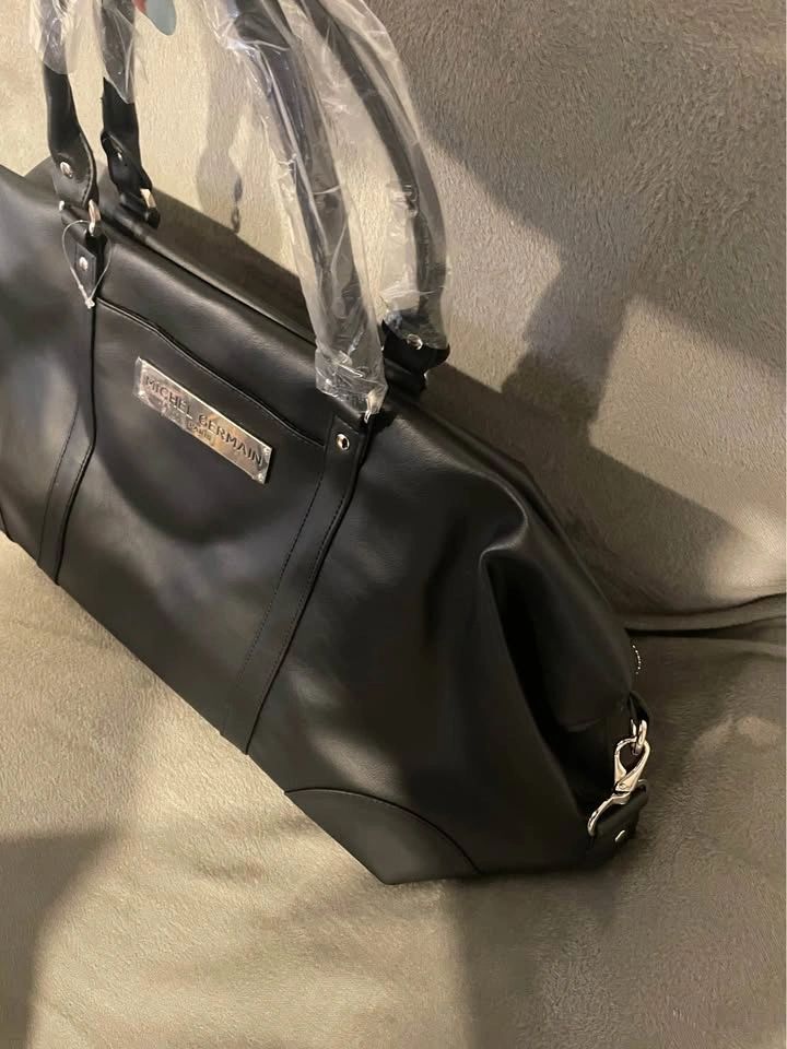 Michael Germain Designer Weekender Bag - photo 4