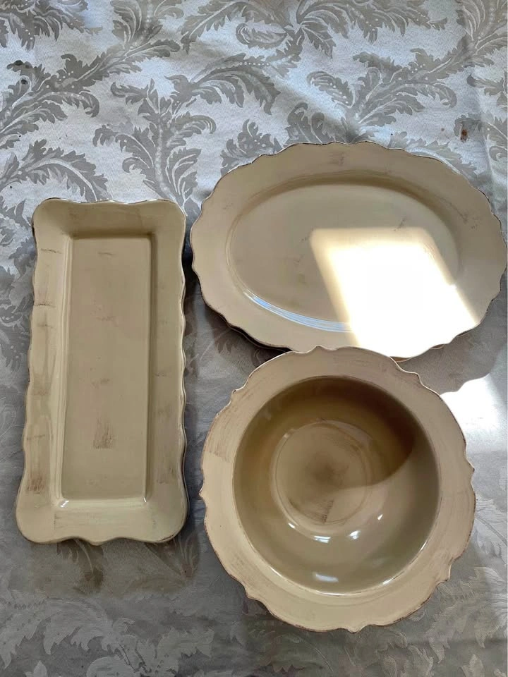 A La Carte by Skye McGhie Plates & Bowls Set