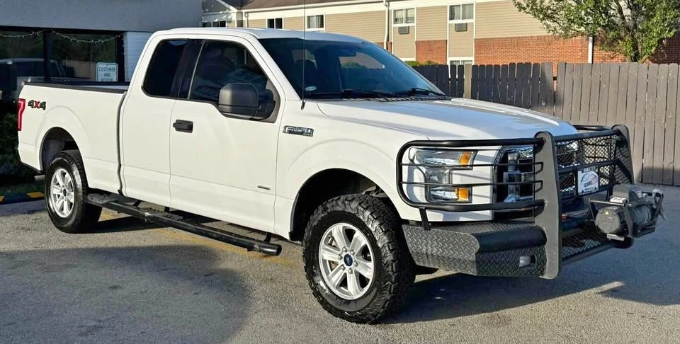 2016 Ford F150 Super Cab XLT Pickup
