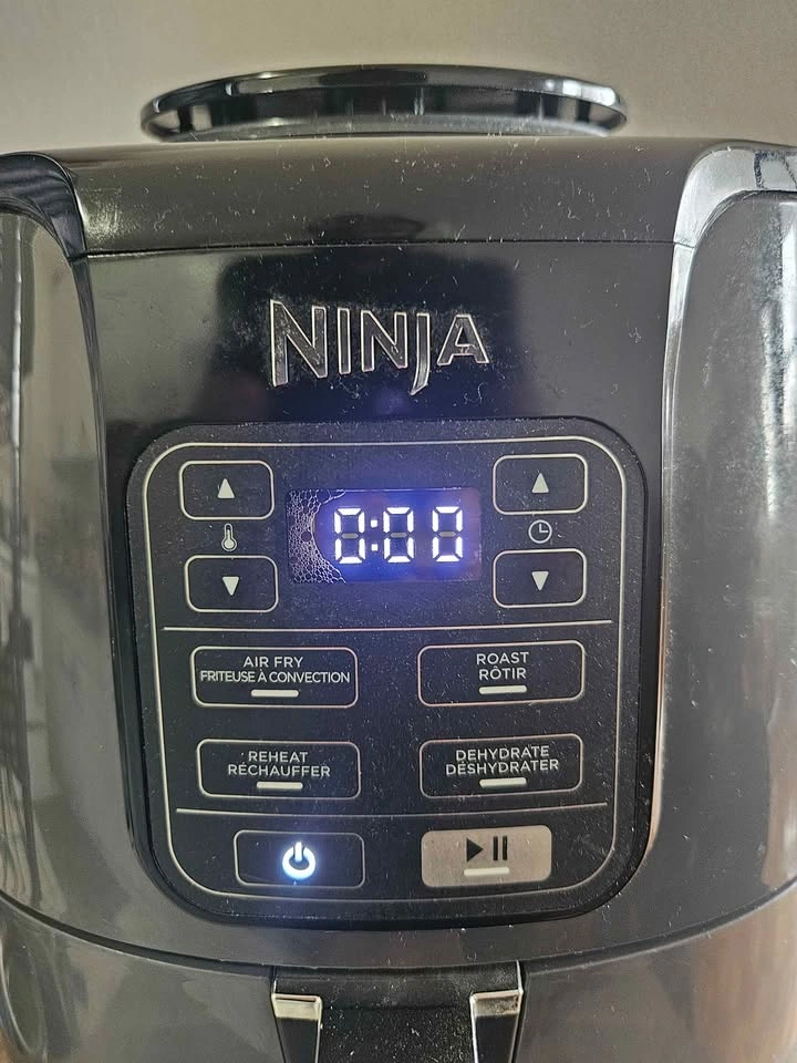 Ninja Air Fryer - photo 2
