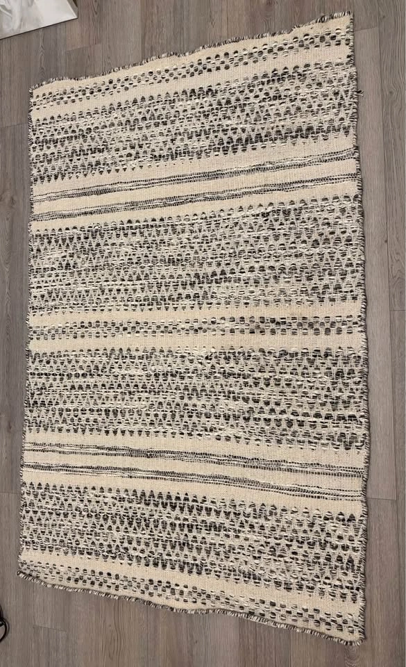 LIVABLISS Mardin MDI-2305 Woven Wool Rug Black Cream 3x5 - photo 3
