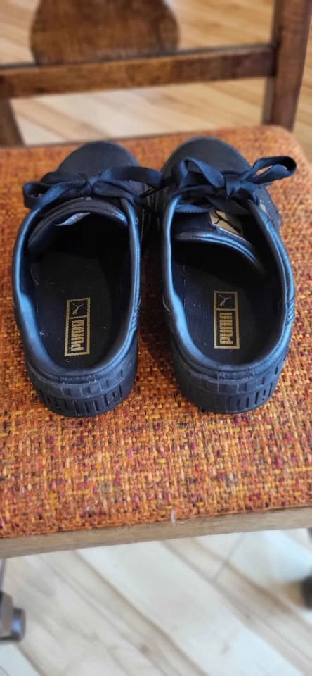 Woman's Puma Slip on sneakers - photo 3