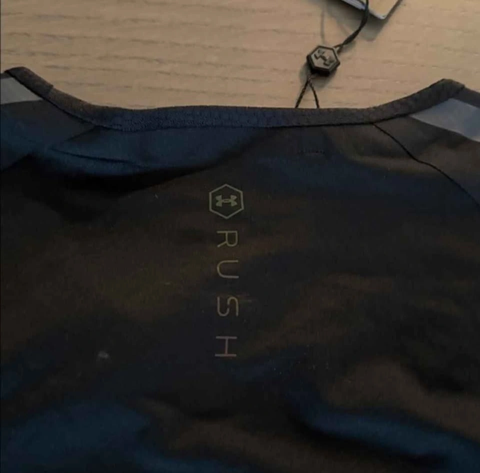 Under Armour Men's RUSH Celliant X-Large Fitted HEATGEAR TEE. - photo 4