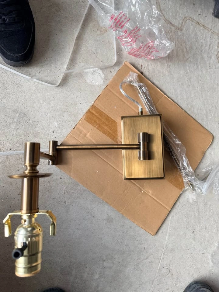 Antique Brass Vintage Switched Double Swing Arm Wall Light Brack - photo 5