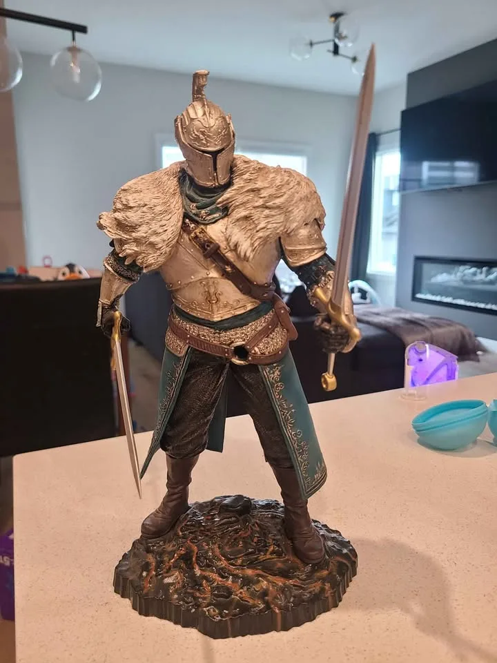 Dark souls 2 collectors edition statue (statue only, no box) image indicator(2)