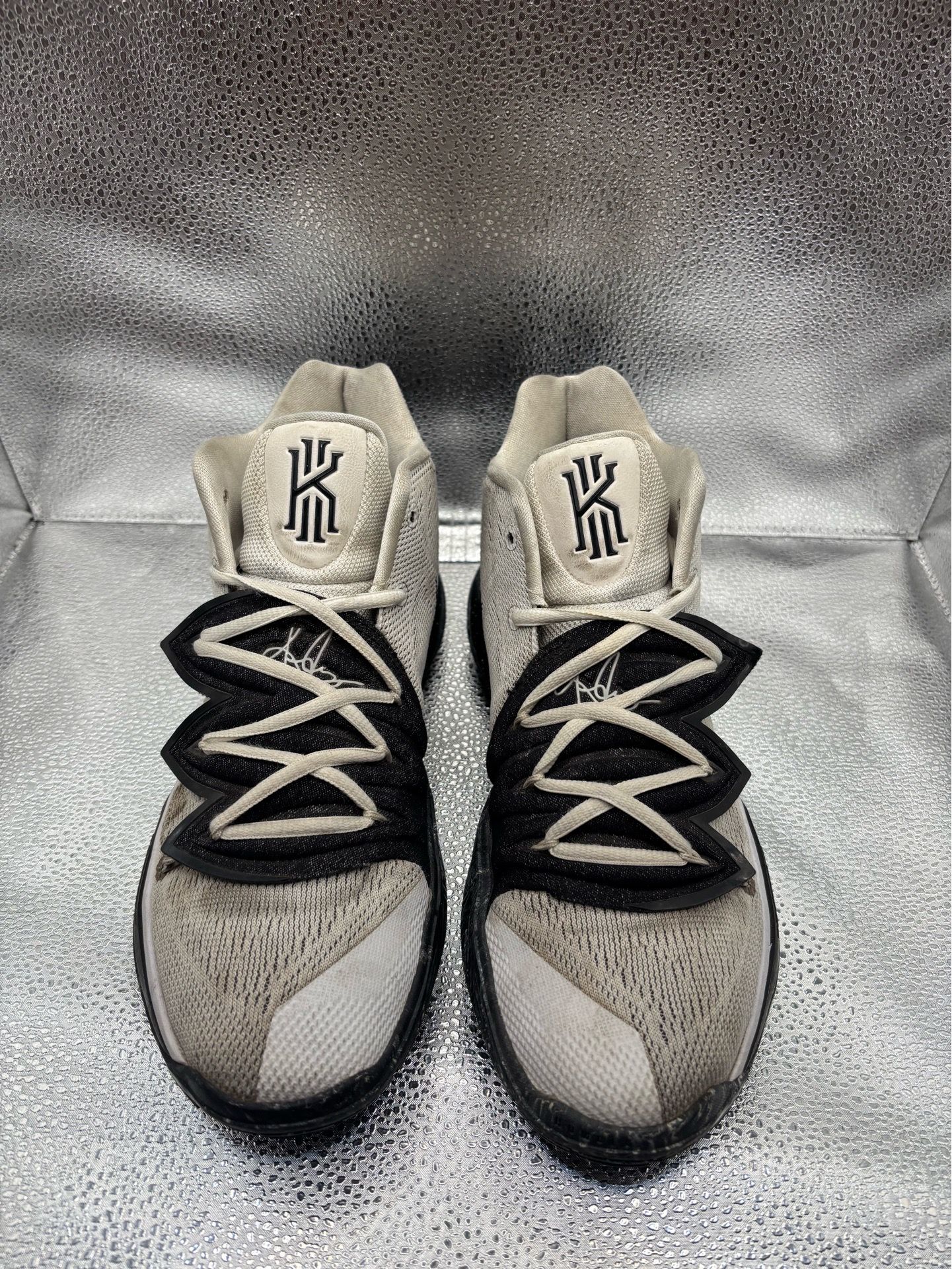 Nike Kyrie 5 Cookies & Cream - photo 2