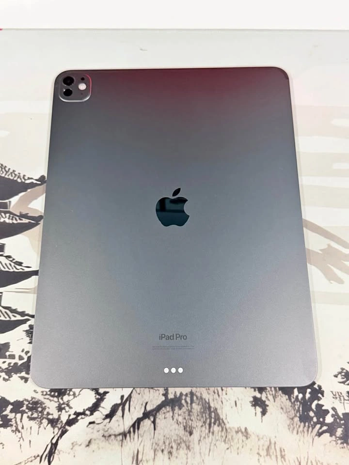 13” iPad M4 WiFi (512GB)