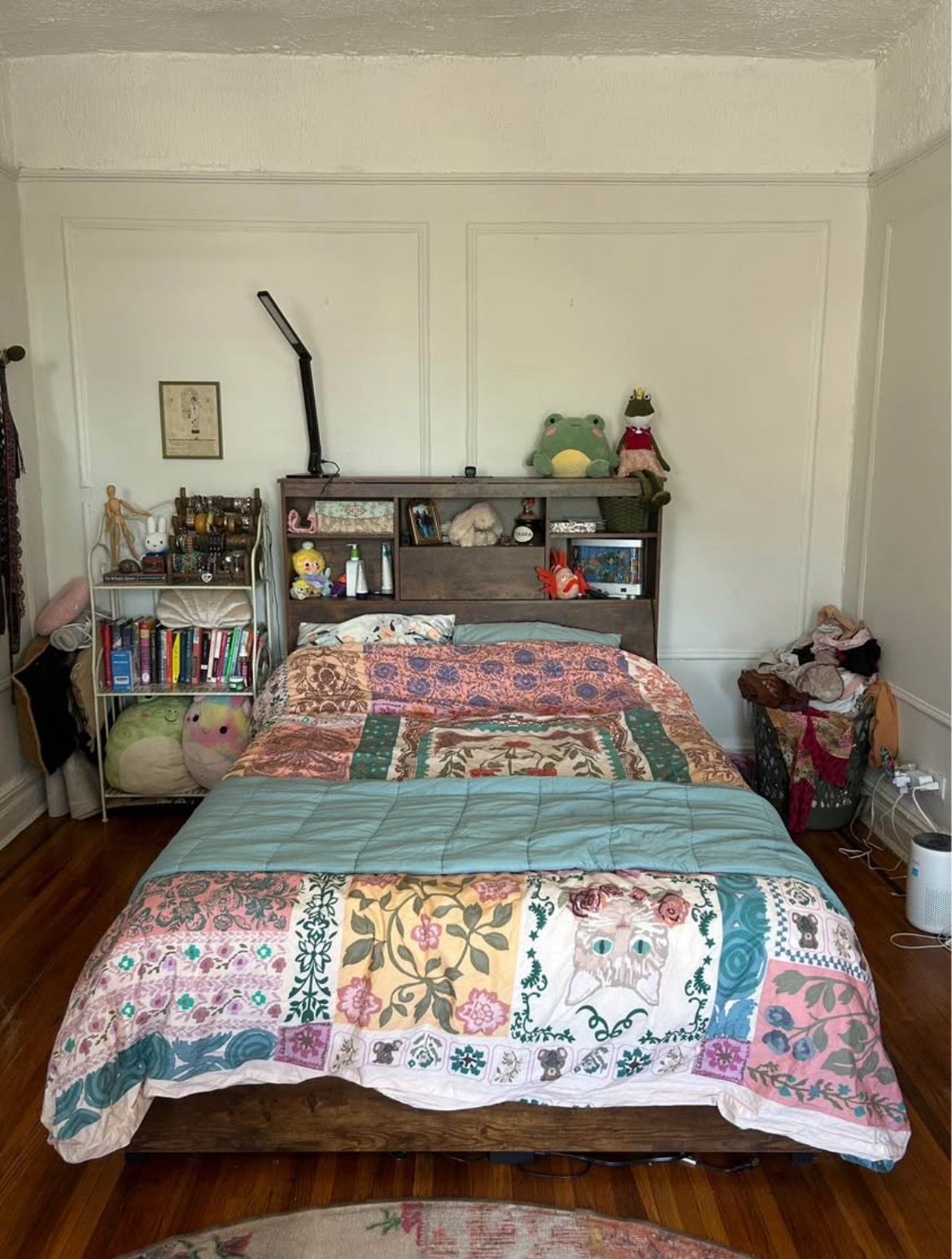 Full Size Storage Bed with Headboard - photo 2