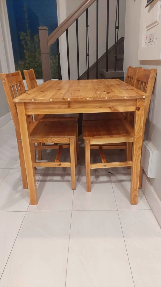 Wood dining table with glass top and 4 chairs - photo 3
